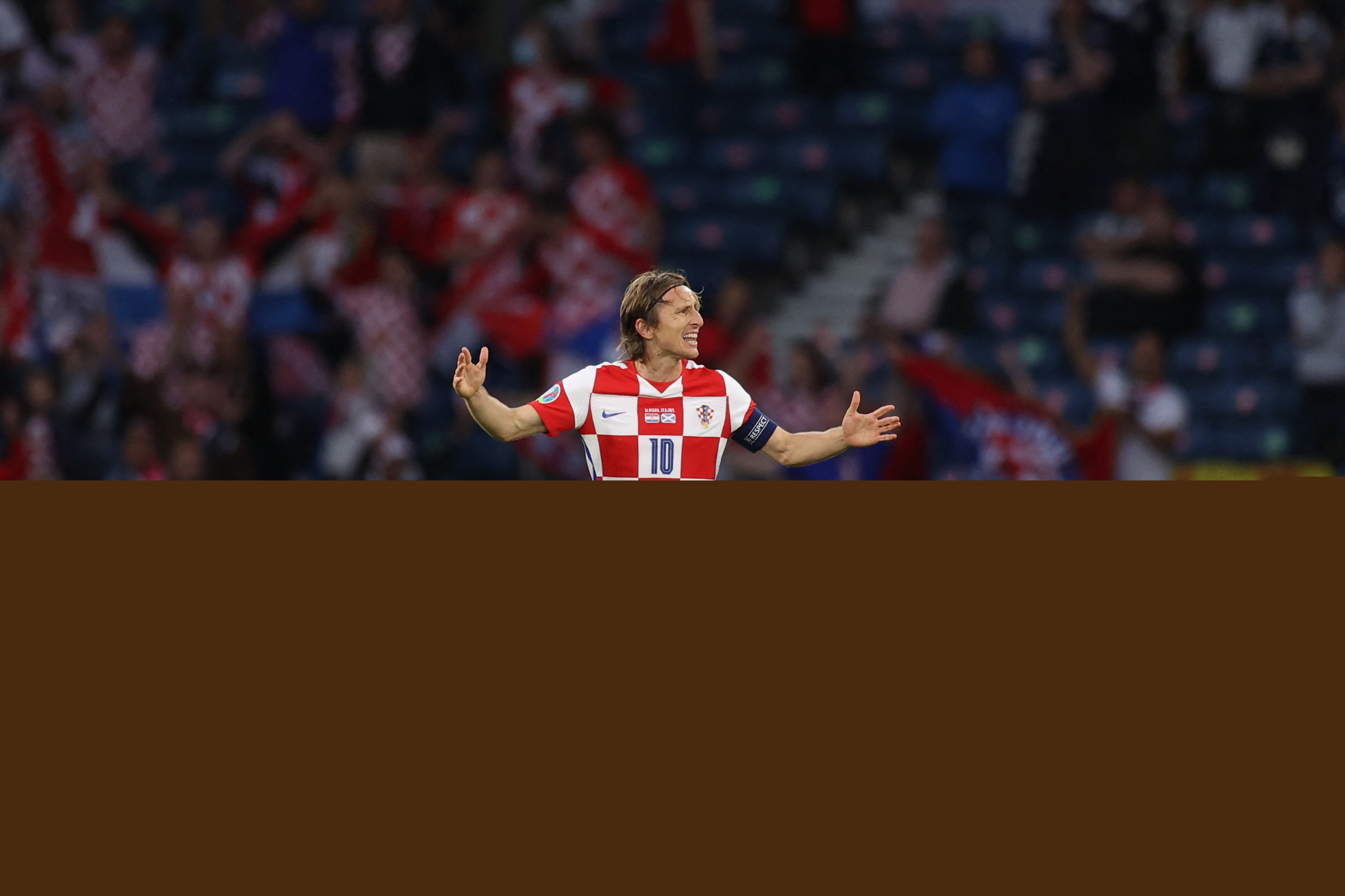 法比奥足协杯决赛数据：点球两罚两中，上演帽子戏法