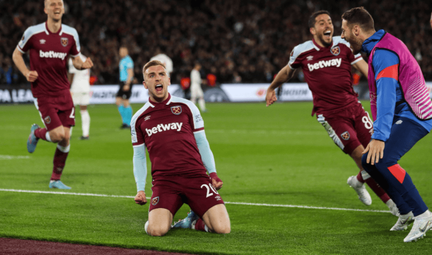 仅次于哈登&大梦！申京30+10+5场次排名火箭队史第三