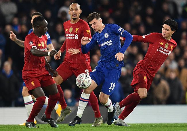 什么情况？西海岸男女足分别被处以转会禁令，但FIFA网站又说只适用于女足