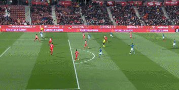 詹姆斯更新社媒：那些黑子们真走上球场，当场就会吓得尿裤子