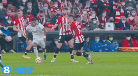 他起跳那一刻对手就绝望了