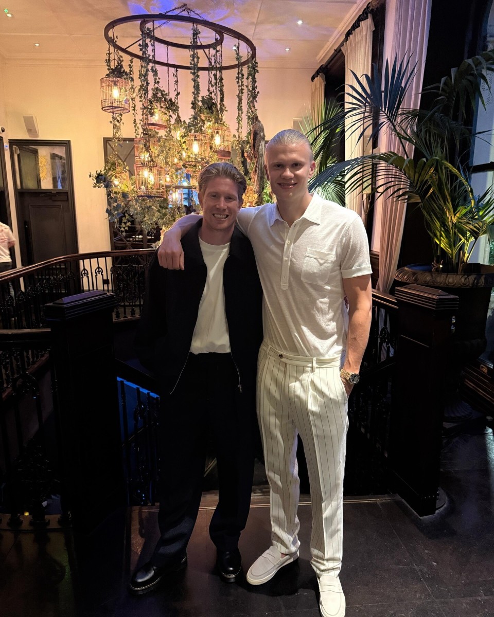 阿根廷与安哥拉的友谊赛，梅西和劳塔罗账户助攻破门