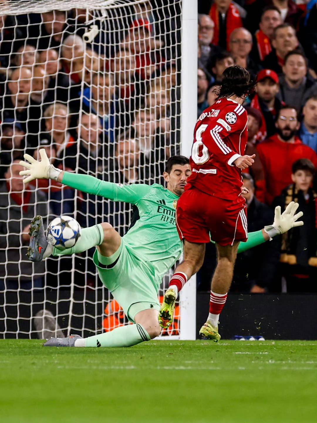 CBA最独特入队仪式！为何新队员到广东队第一件事先买电瓶车？