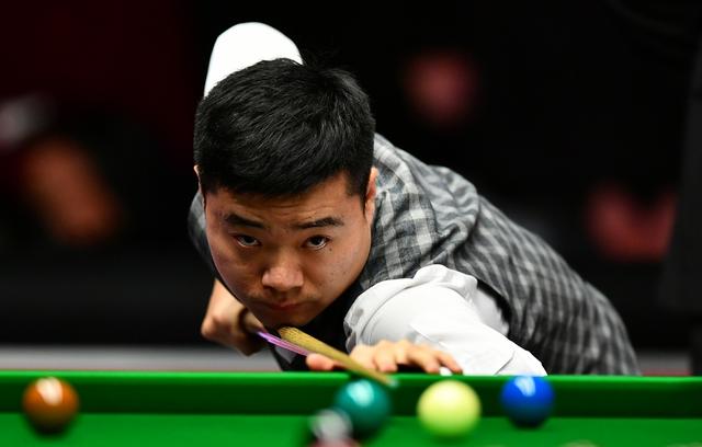 间的较量正 间的较量正