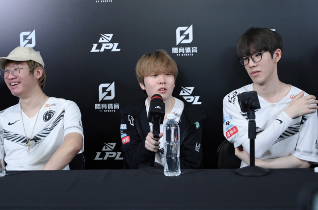 不俗的竞技 不俗的竞技